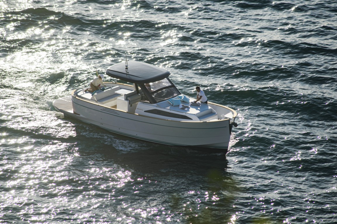 M/Y Gianlica Apreamare Gozzo 35 - Private boat charter Positano